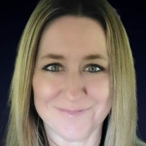 Portrait of Stephanie Hunt